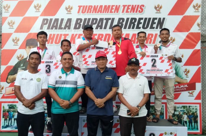 Turnamen Tenis Lapangan Piala Pj Bupati Bireuen Berakhir, Ini Juaranya